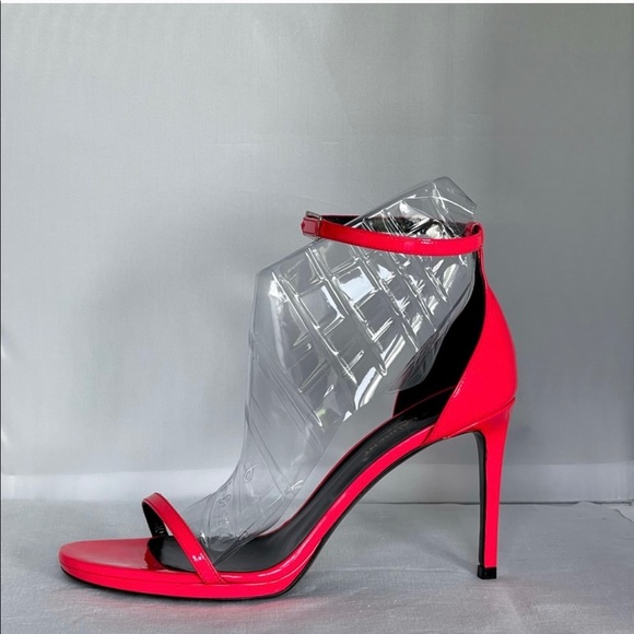 Yves Saint Laurent Shoes - Saint Laurent patent leather ankle strap sandal.